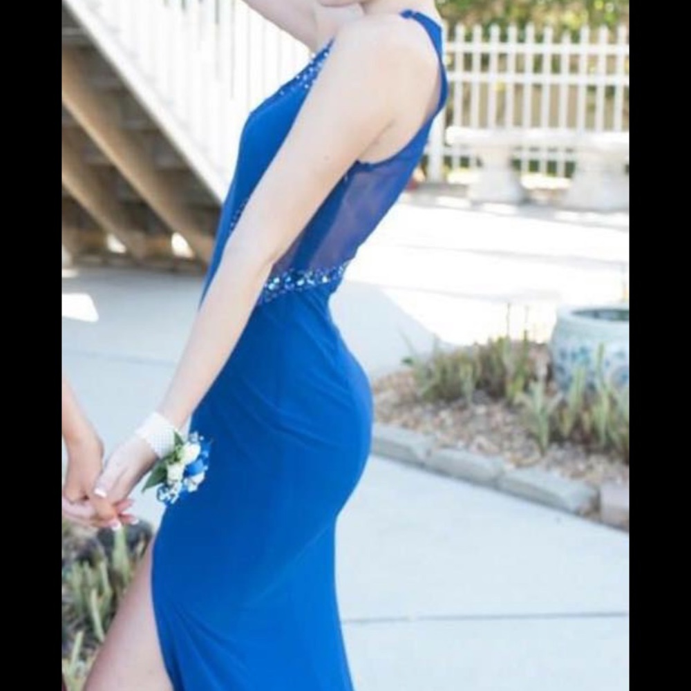Prom Dress - Picture 3 of 6